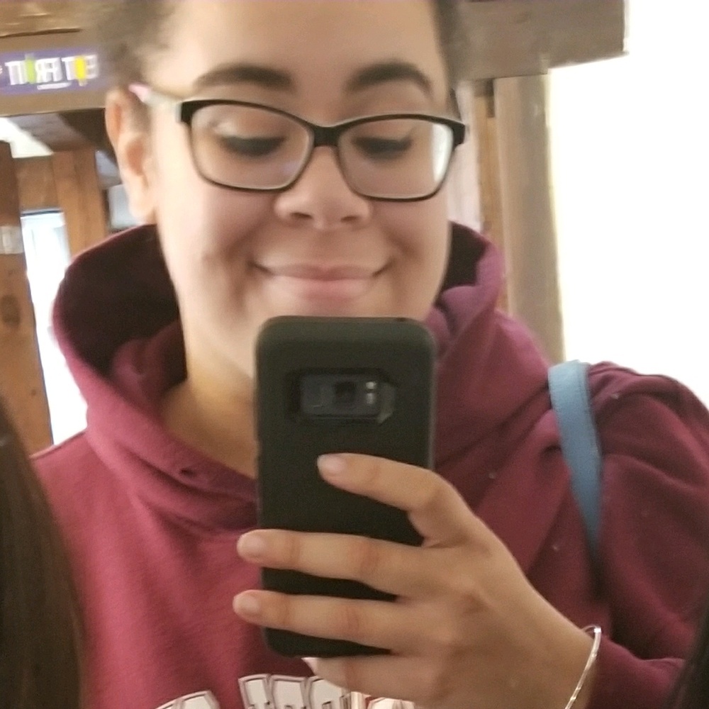 Meet your Posher, Kimberly